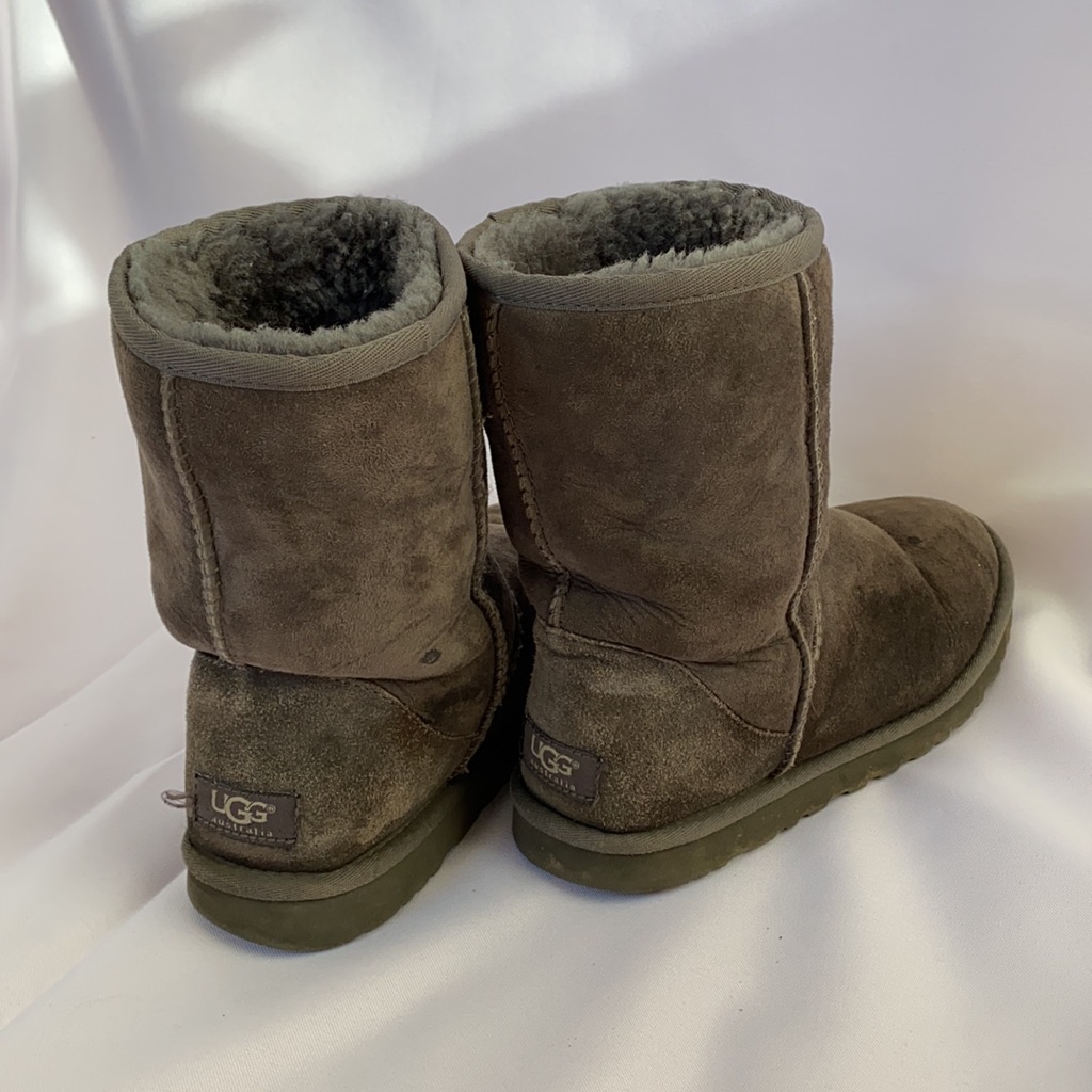 Grey Ugg Classics
